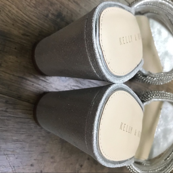 Kelly & Katie. Silver. Like New! Size 8.5 - Picture 8 of 8